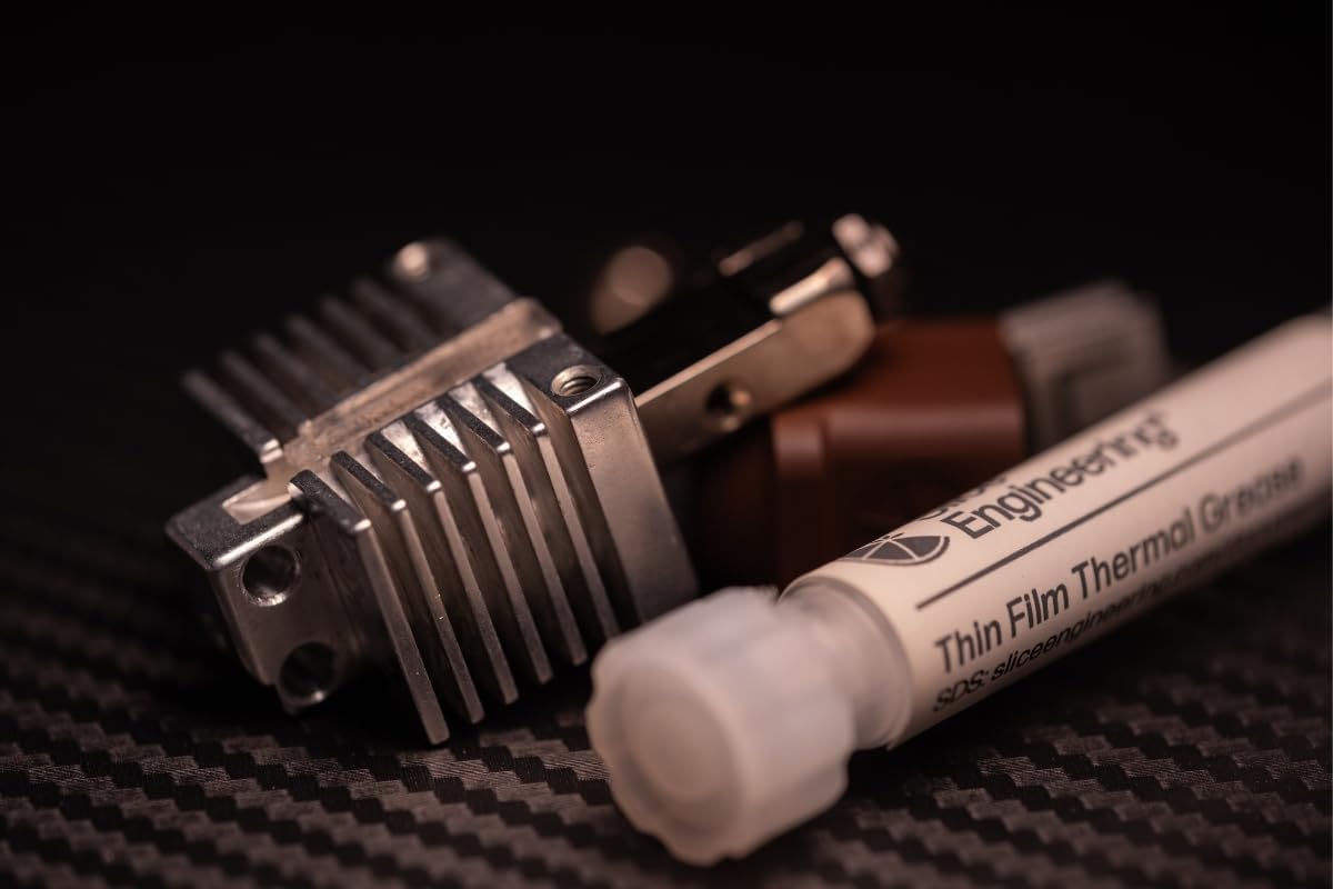 Thin Film Thermal Grease by Slice Engineering | Optimize Heat Transfer | Withstand High Temperatures | Non-Silicone | PTC Heaters | Mako™ Hotend | LEDs | Sensors | Semiconductor Devices (0.5 cc)