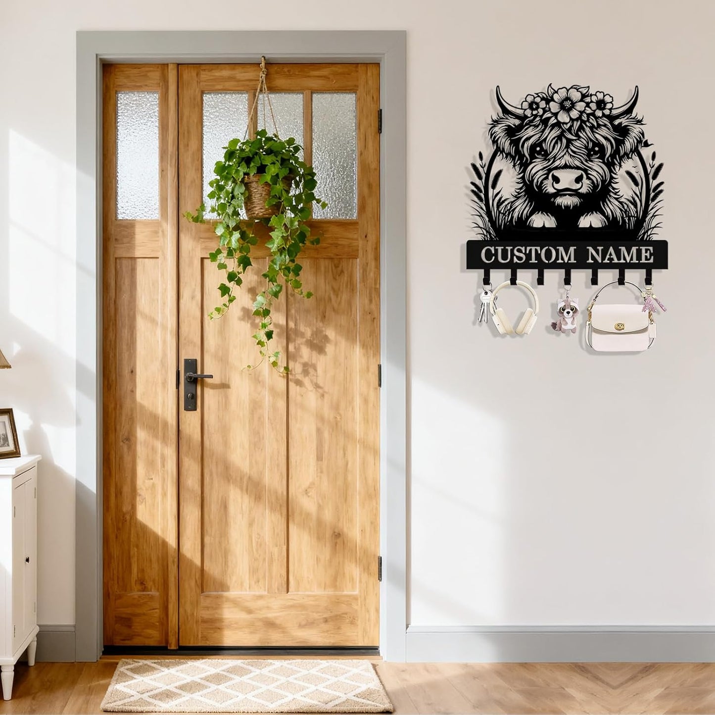 Personalized Highland Cow Key Holder Wall Mount, Custom Metal Key Rack Key Holder with Name, Deer Cabin Wall Keys Hanger with Hooks for Entryway, Front Door, Hallway, Kitchen, Living Room