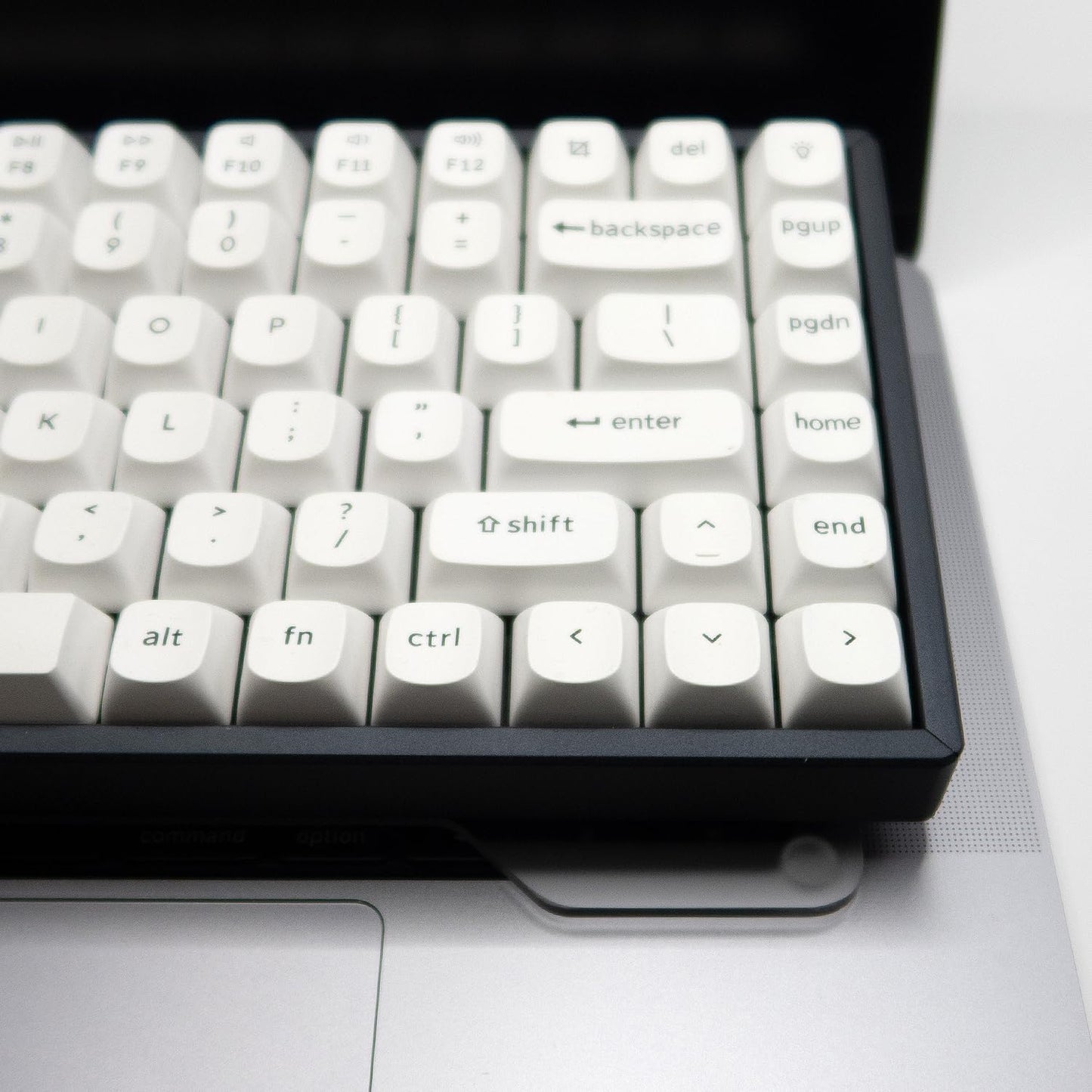 Kado Lift Riser Acrylic for External Keyboard, Frosted Transparent, Office Gaming Laptop Keyboard Cover Mechanical 40%/60%/65%/70% Stand Holder Made for MacBook Air/Pro 13"/14"/15"/16"